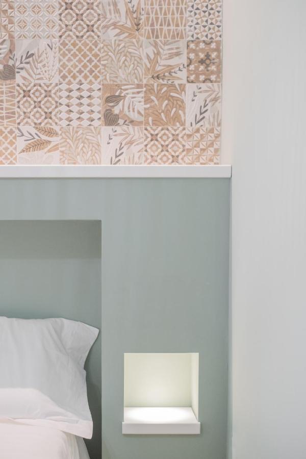 Filia Solis - Old Town Suites & Spa Бриндизи Экстерьер фото